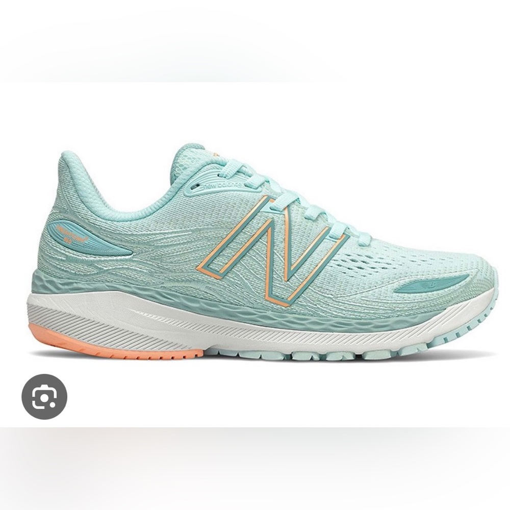 New Balance Women’s Fresh Foam X 860 Running Shoes Size 7✨